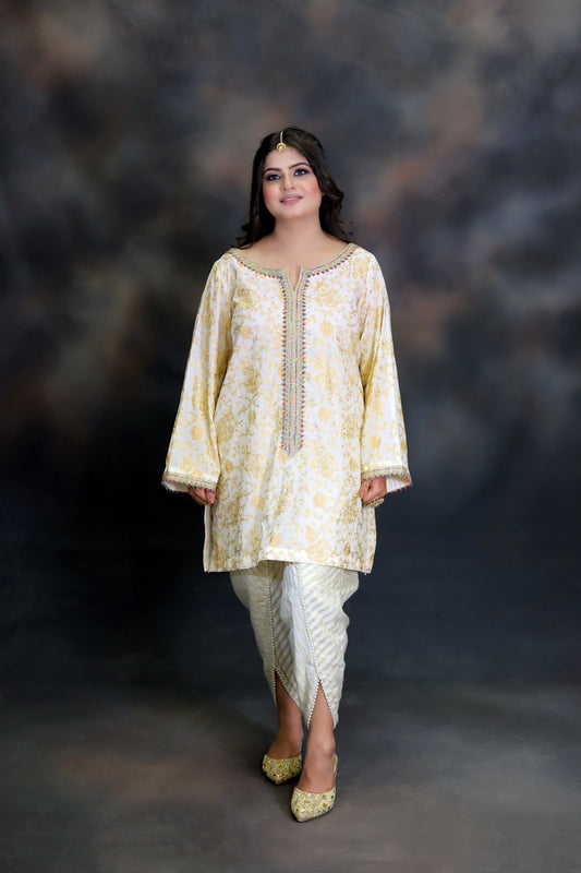 Sunheri Kurta